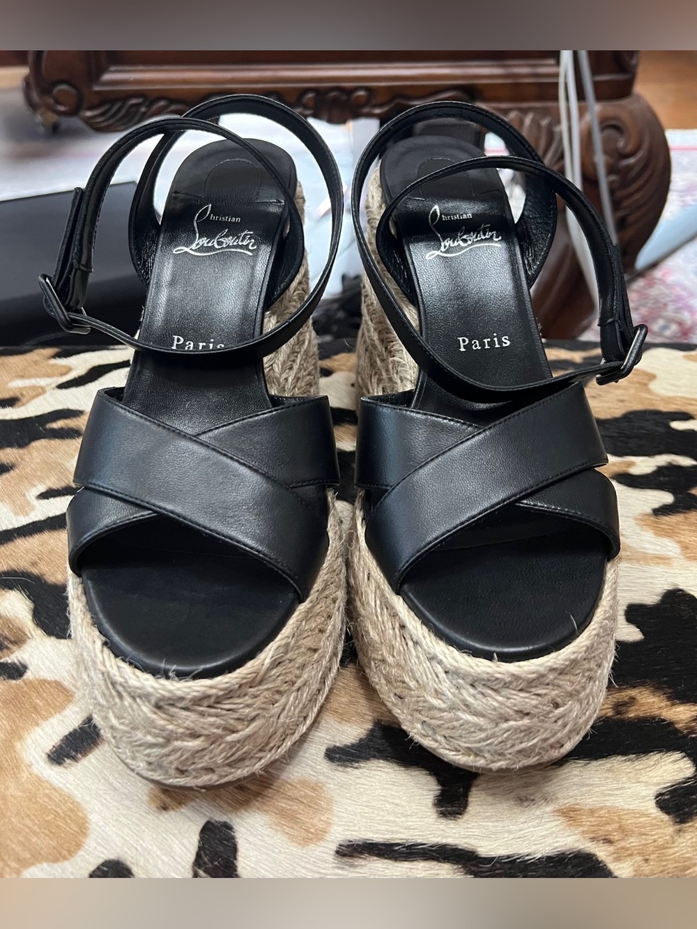 Christian Louboutin Mariza Zeppa Black Leather Espadrille Wedge Sandals 39 NWOT